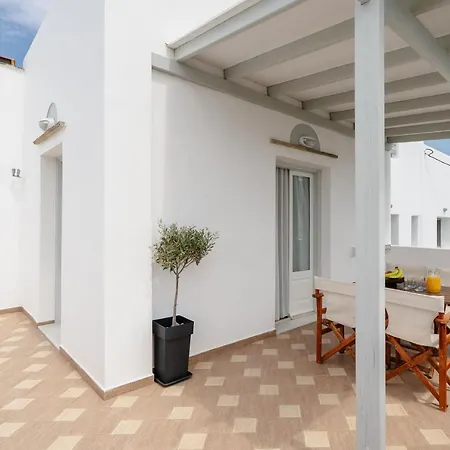 Erato Naxos Hotel apartamentowy