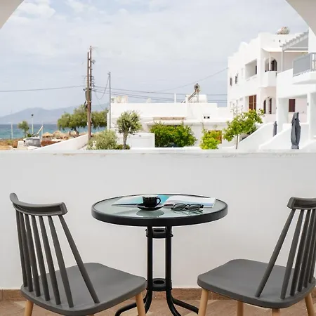Erato Naxos 4*