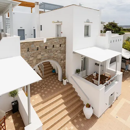 Erato Naxos Апарт-отель 4*