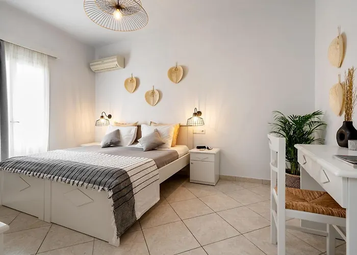 Hotel apartamentowy Erato Naxos