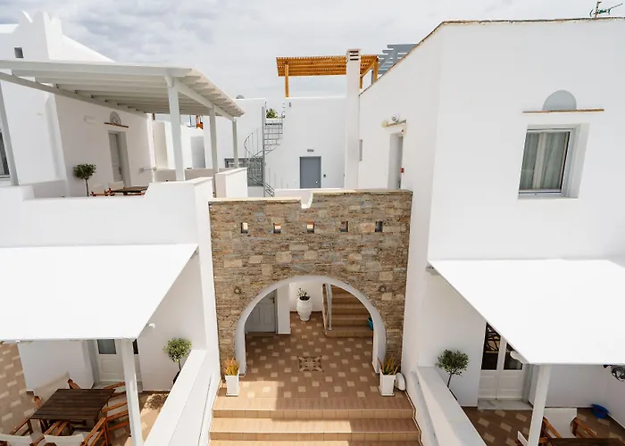 Erato Naxos Hotel apartamentowy Agios Prokopios (Naxos)