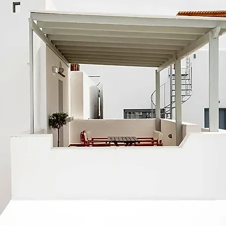Aparthotel Erato Naxos