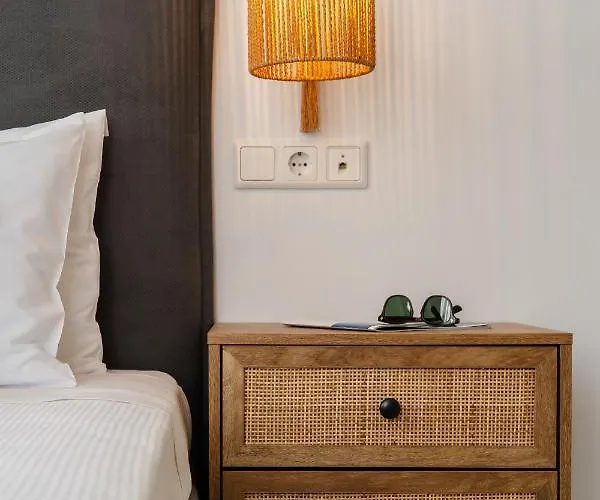 Erato Naxos 4* איוס פרוקופיוס